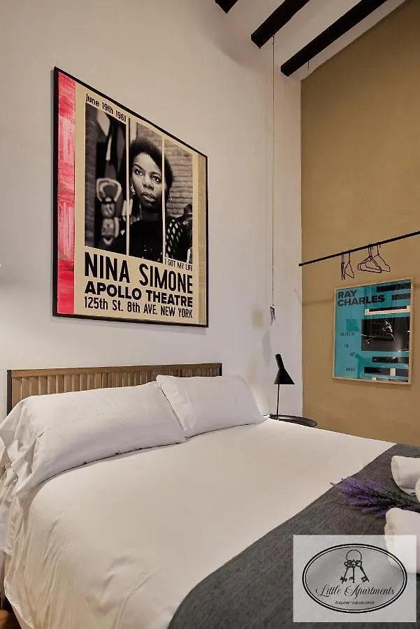 La Linda Little Apartments カディス