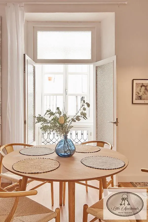 La Linda Little Apartments カディス